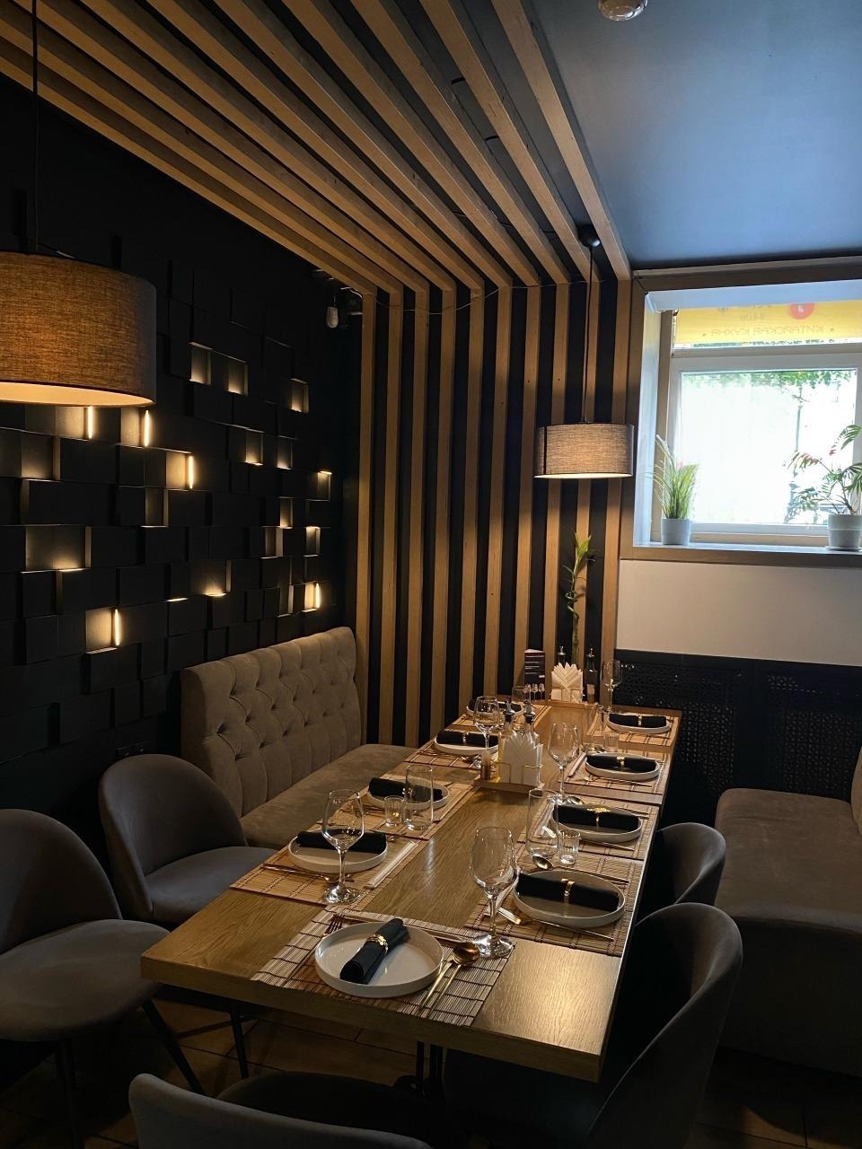 нтерьер ресторана китайской кухни Янцзы в Санкт-Петербурге — уютная атмосфера